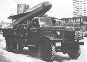 SSC-2b Samlet yang ditempatkan pada truk ZIL
