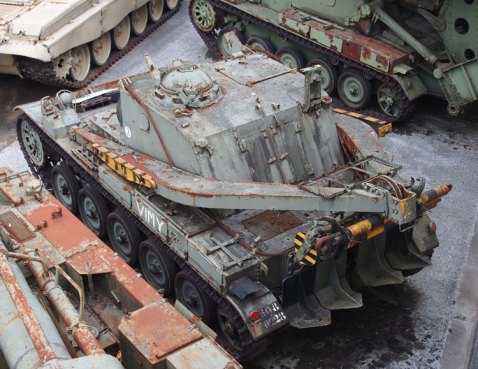AMX-13_Modèle_55_(AMX-D)_Recovery,_named_VIMY_as_memorial,_Tanks_in_the_Musée_des_Blindés,_France,_pic-2